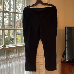 Chicos pointe knit size 1.5 petite, black pants.
